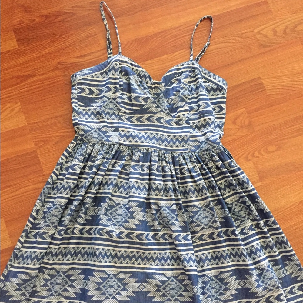 Adorable Aztec dress
